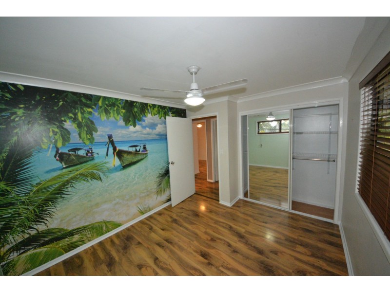 1 Buxton Drive, Gracemere QLD 4702