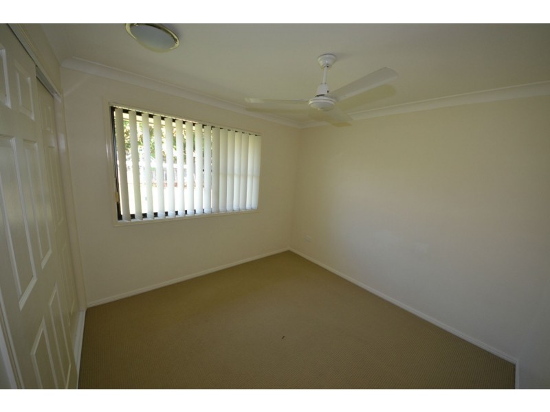 19 Seonaid Place, Gracemere QLD 4702