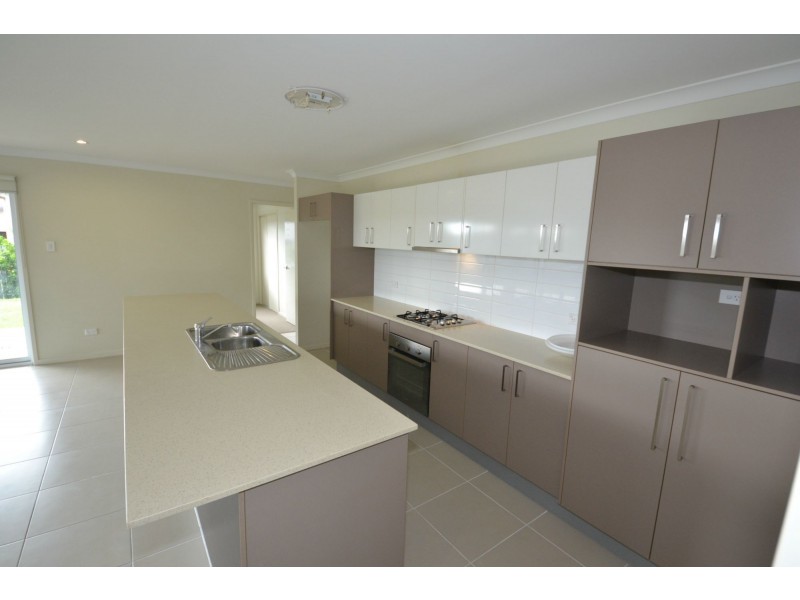 1 Sturt Court, Gracemere QLD 4702