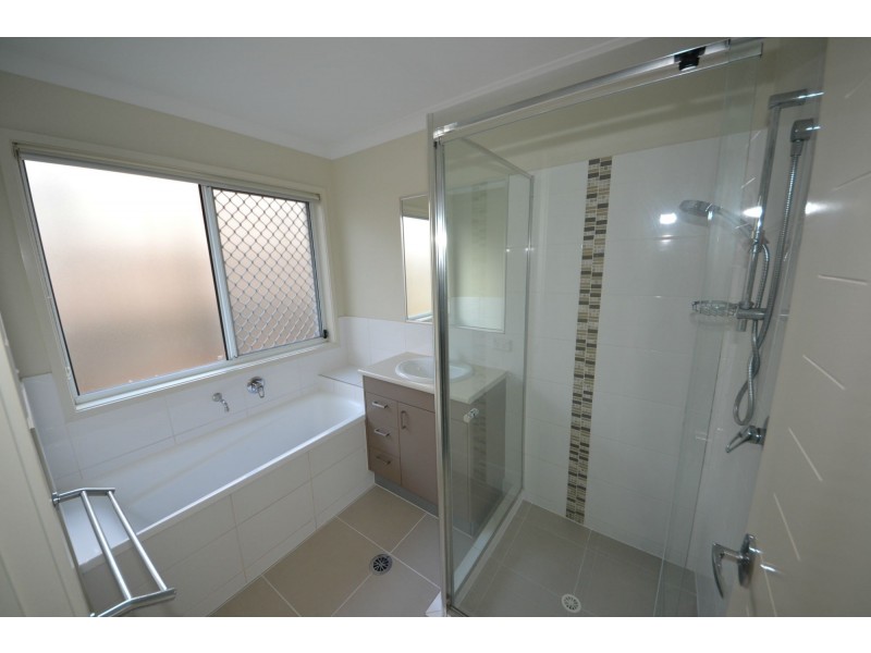 1 Sturt Court, Gracemere QLD 4702