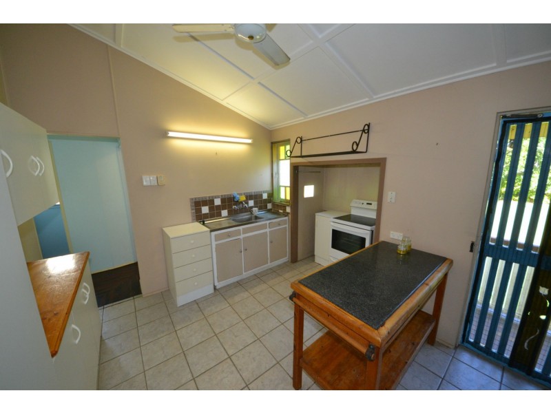 37 Lanigan Street, Wandal QLD 4700