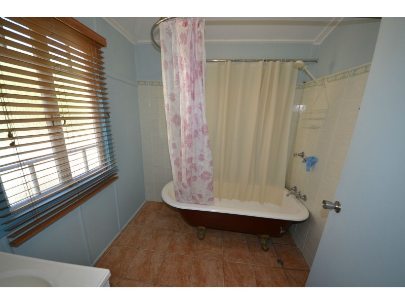 37 Lanigan Street, Wandal QLD 4700