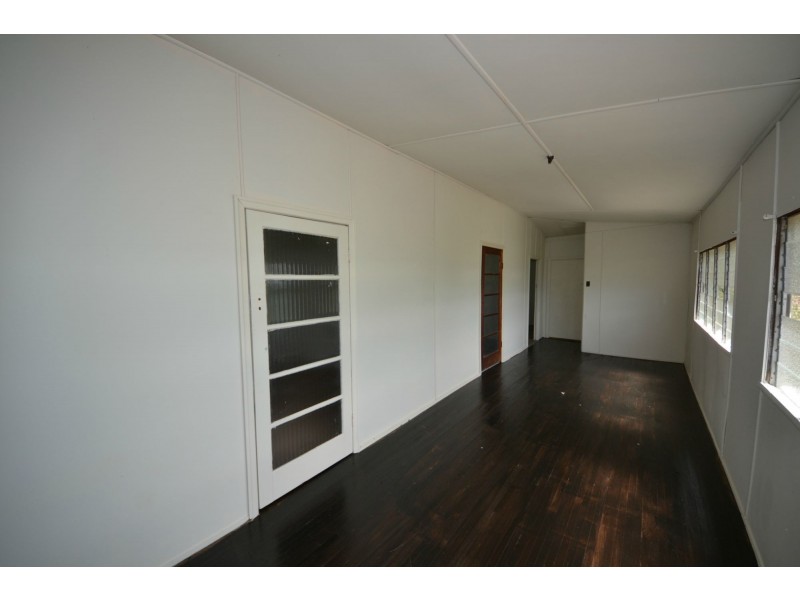 42 Darcy Street, Mount Morgan QLD 4714