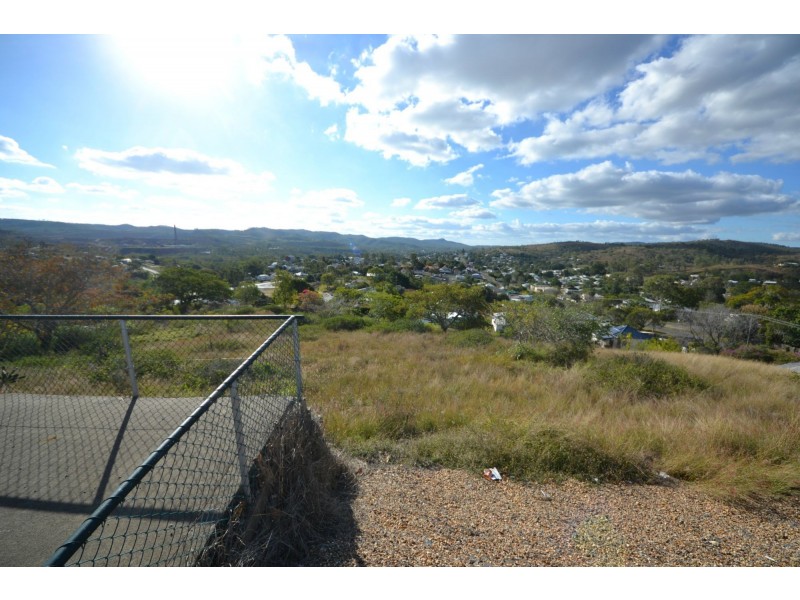 39 Jeannie Street, Mount Morgan QLD 4714