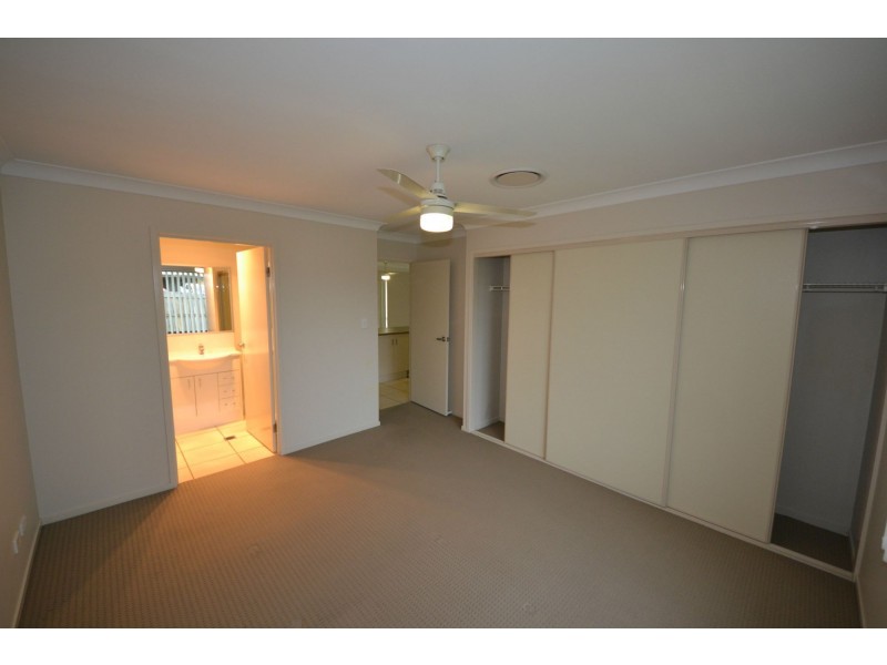 61 Victoria Street, Gracemere QLD 4702