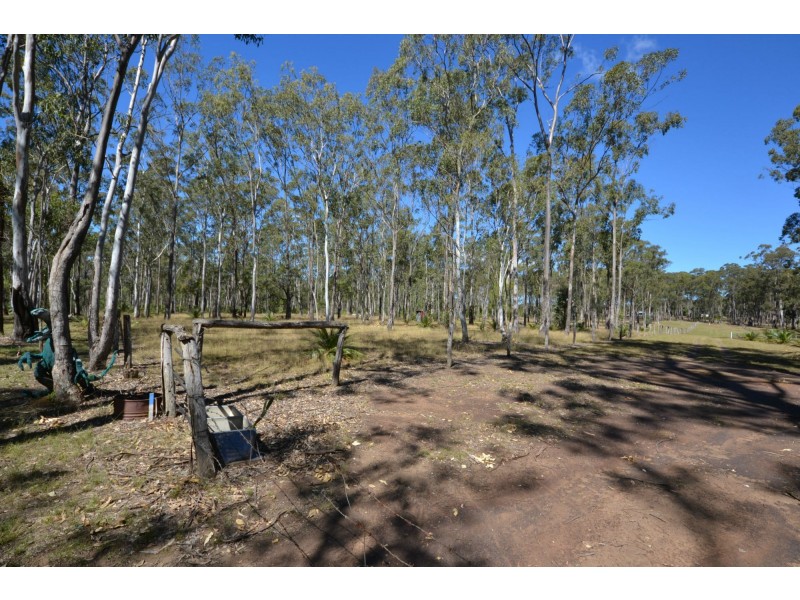 235 Archer Road, Struck Oil QLD 4714