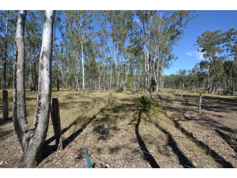 235 Archer Road, Struck Oil QLD 4714