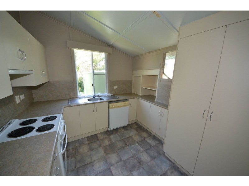 1 Nicholson Street, Mount Morgan QLD 4714