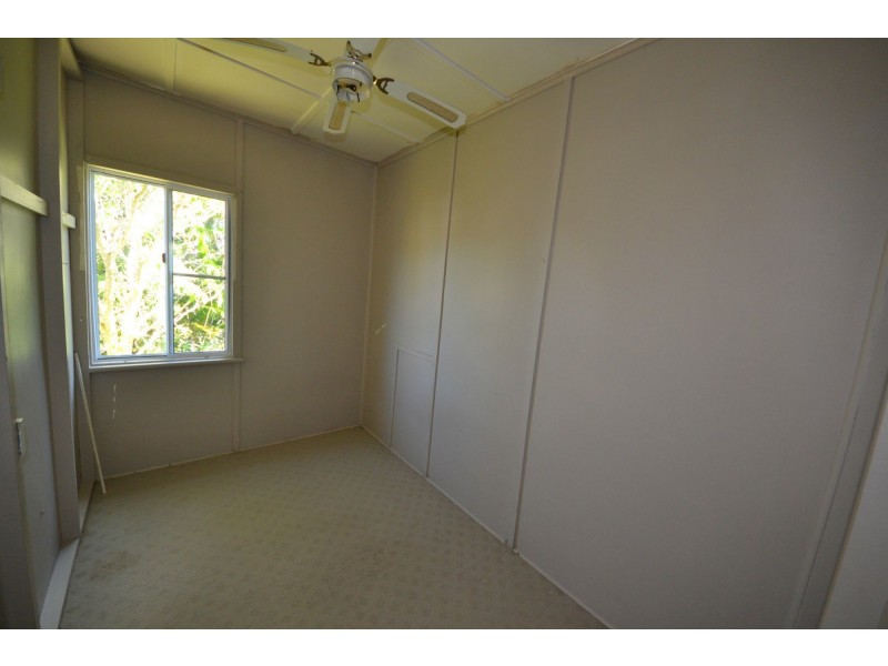 1 Nicholson Street, Mount Morgan QLD 4714