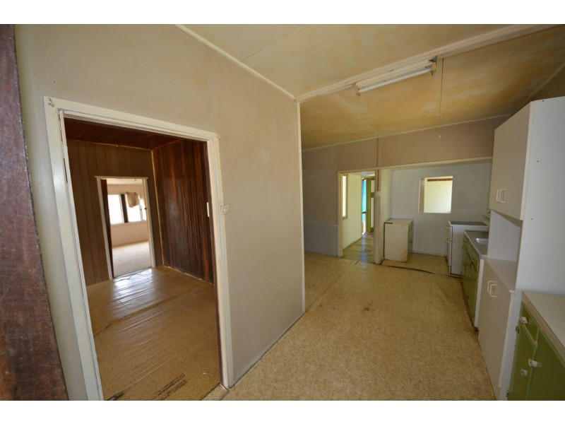 45 Alice Street, Duaringa QLD 4712