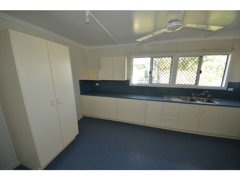 5 Pocket Creek Road, Wowan QLD 4702