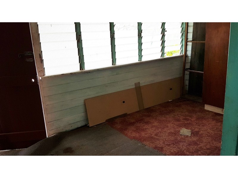 4 Cribb Street, Mount Morgan QLD 4714