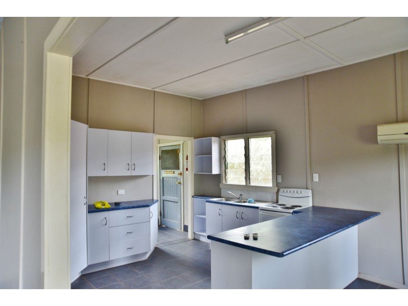 2548 Leichhardt Highway, Dululu QLD 4702