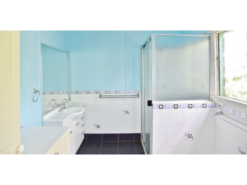 2548 Leichhardt Highway, Dululu QLD 4702