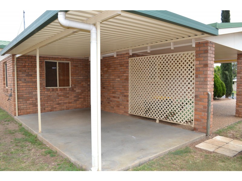 14 Anna Street, Gracemere QLD 4702