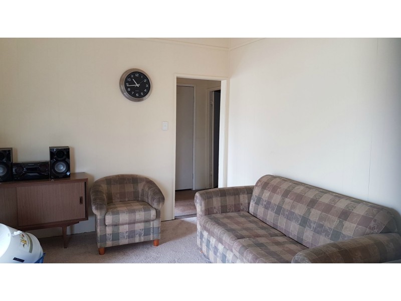 59 Dee Street, Mount Morgan QLD 4714
