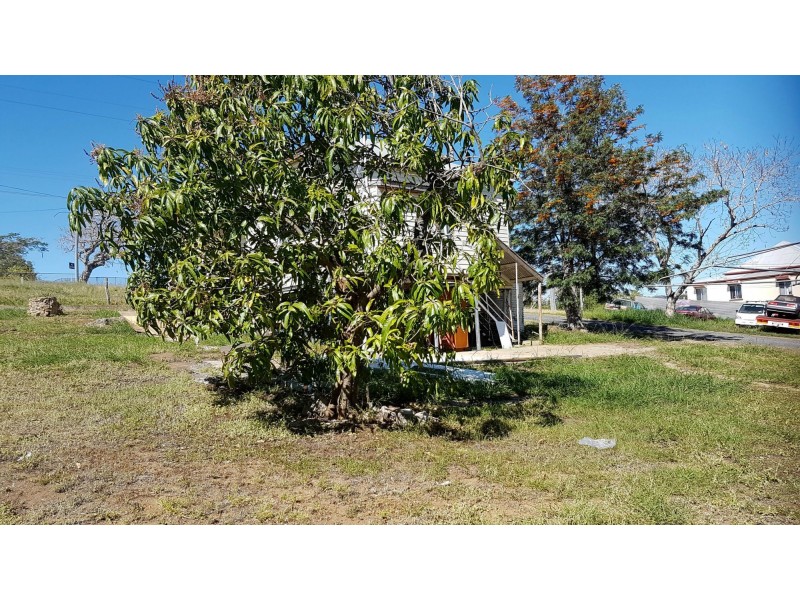 59 Dee Street, Mount Morgan QLD 4714