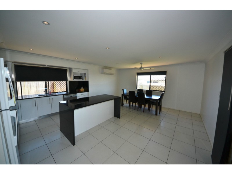 6 Wheeler Avenue, Gracemere QLD 4702