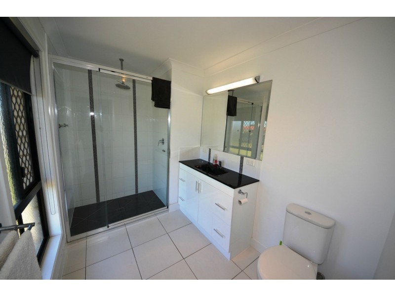 6 Wheeler Avenue, Gracemere QLD 4702