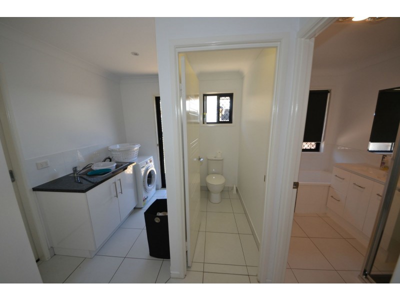 6 Wheeler Avenue, Gracemere QLD 4702