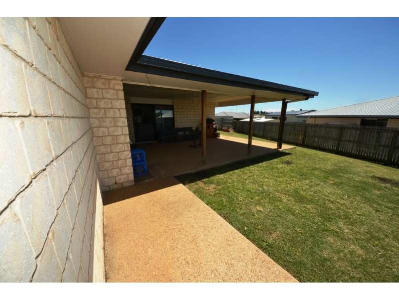 6 Wheeler Avenue, Gracemere QLD 4702