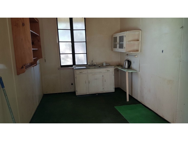 130 East Street, Mount Morgan QLD 4714