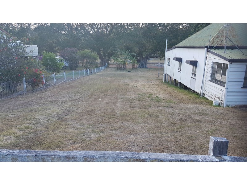 82 James Street, Mount Morgan QLD 4714