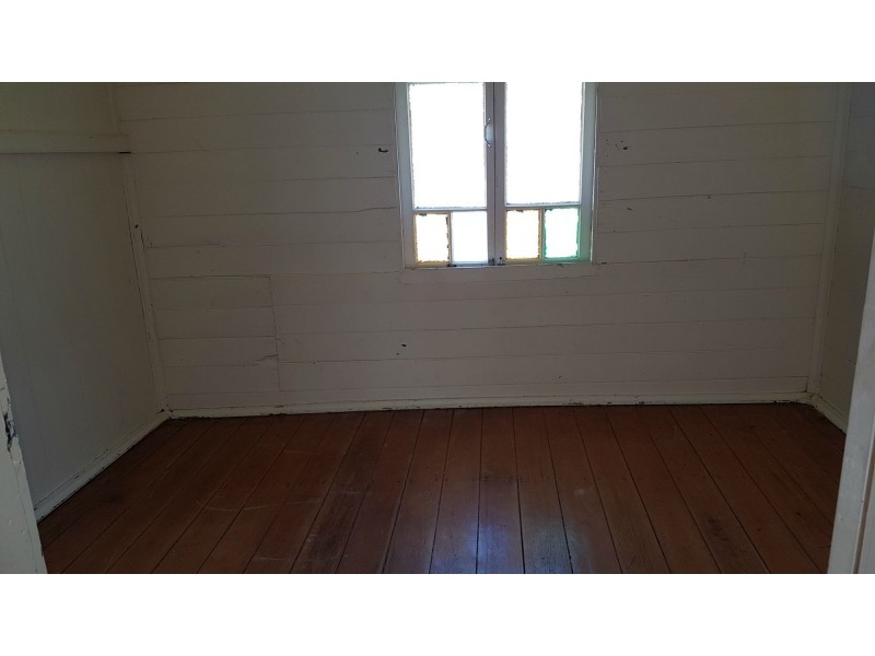 82 James Street, Mount Morgan QLD 4714