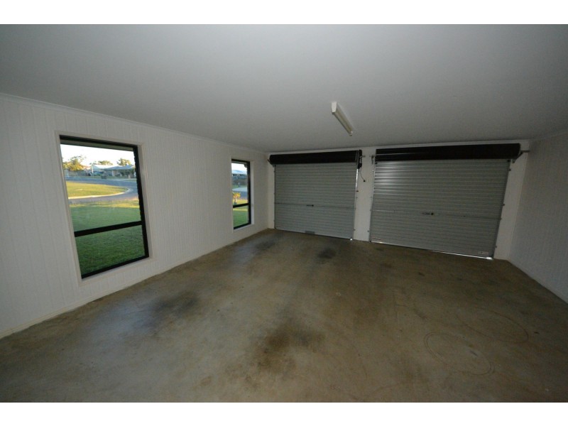10 Rosella Drive, Gracemere QLD 4702