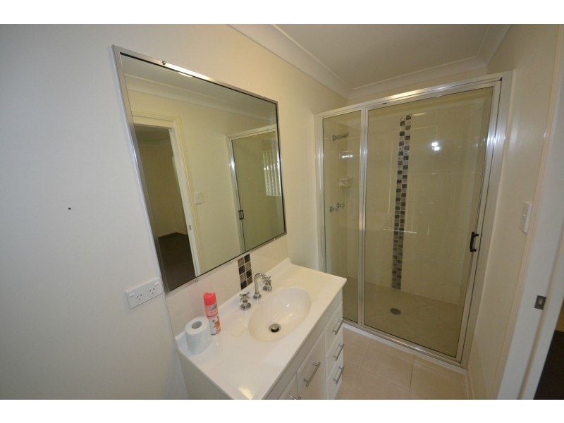 107 Abby Drive, Gracemere QLD 4702