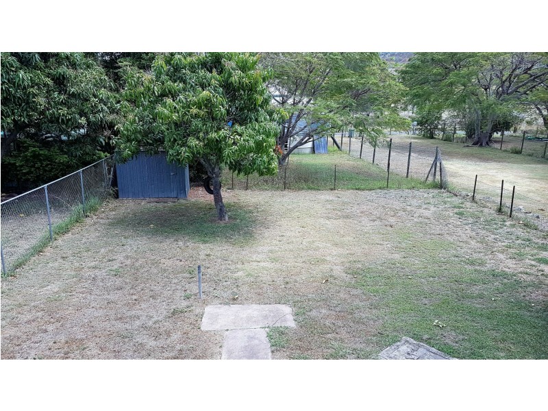 54 James Street, Mount Morgan QLD 4714