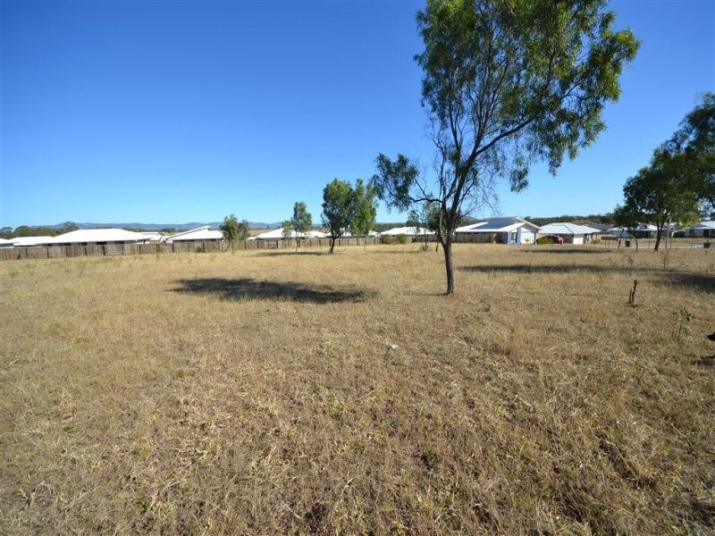 184 Lucas Street, Gracemere QLD 4702
