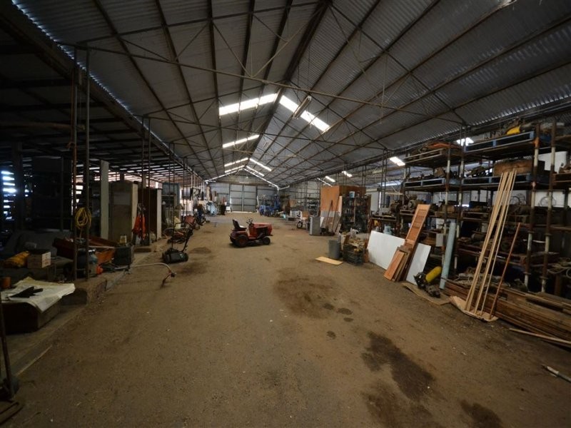 184 Lucas Street, Gracemere QLD 4702