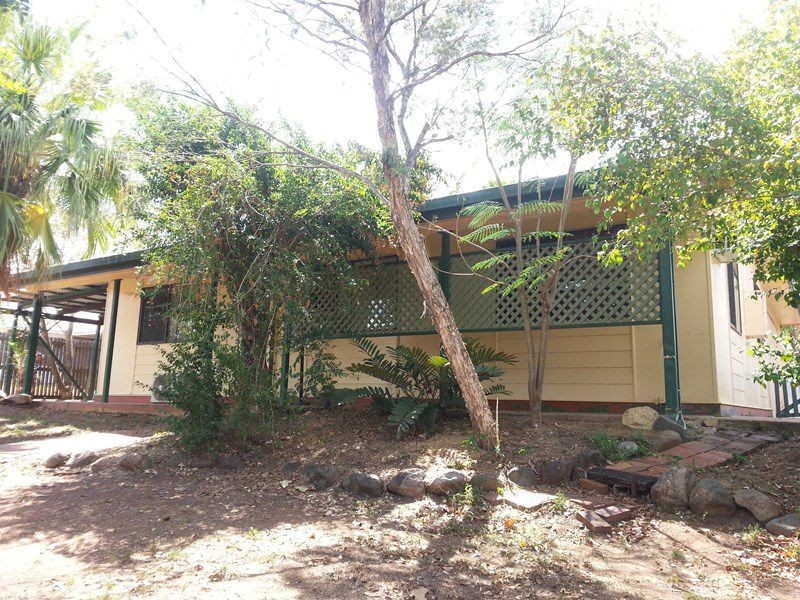 33 Buxton Drive, Gracemere QLD 4702