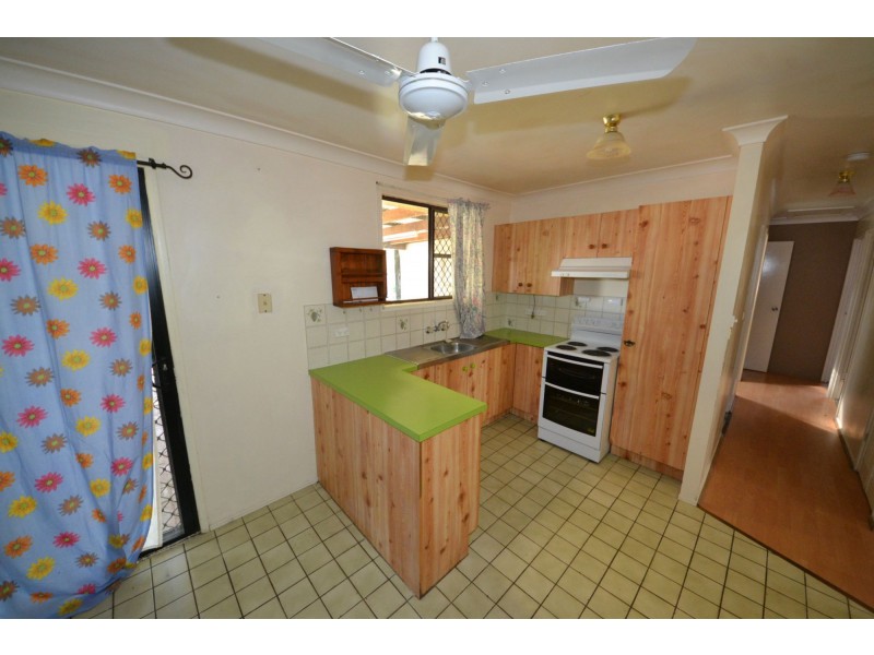 33 Buxton Drive, Gracemere QLD 4702