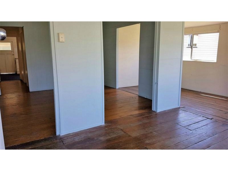 82 James Street, Mount Morgan QLD 4714
