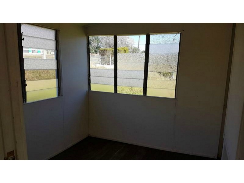 82 James Street, Mount Morgan QLD 4714