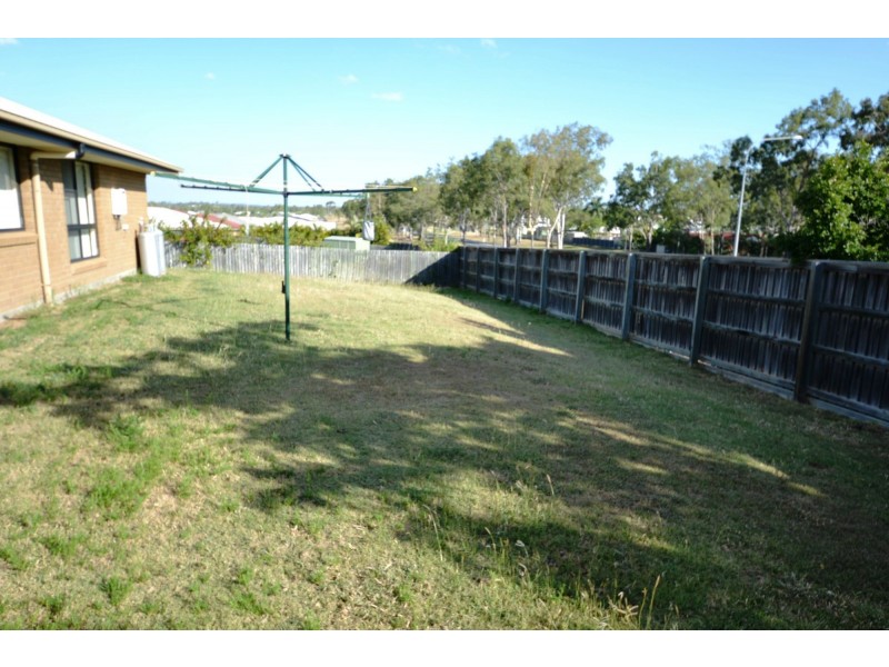 2 Broadhurst Drive, Gracemere QLD 4702