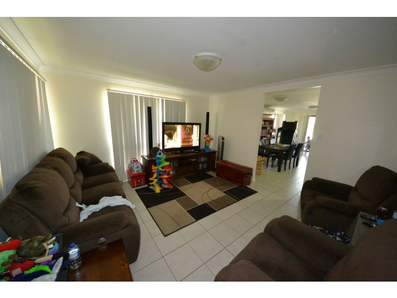 2 Broadhurst Drive, Gracemere QLD 4702