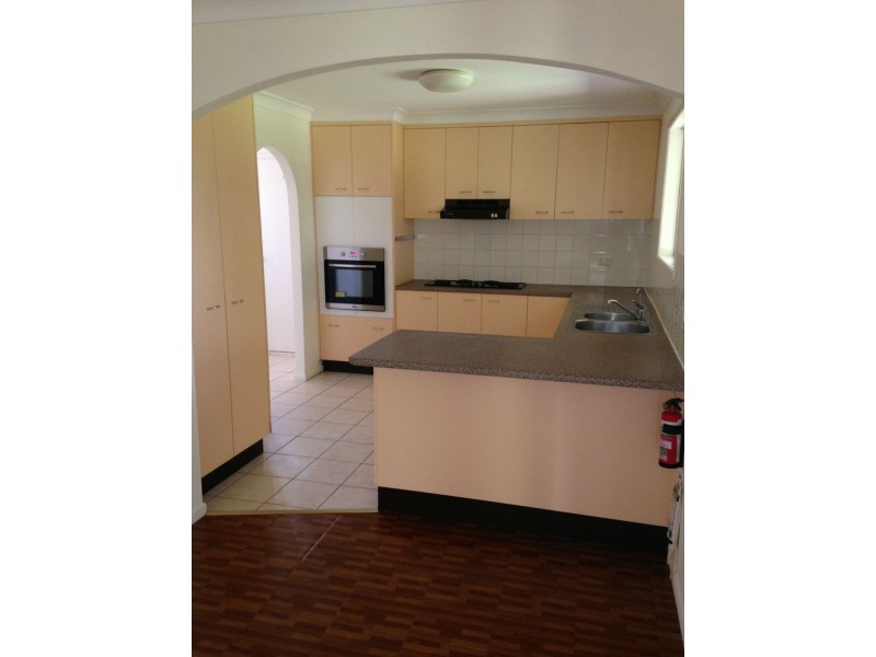 12 Misfeld Close, Gracemere QLD 4702