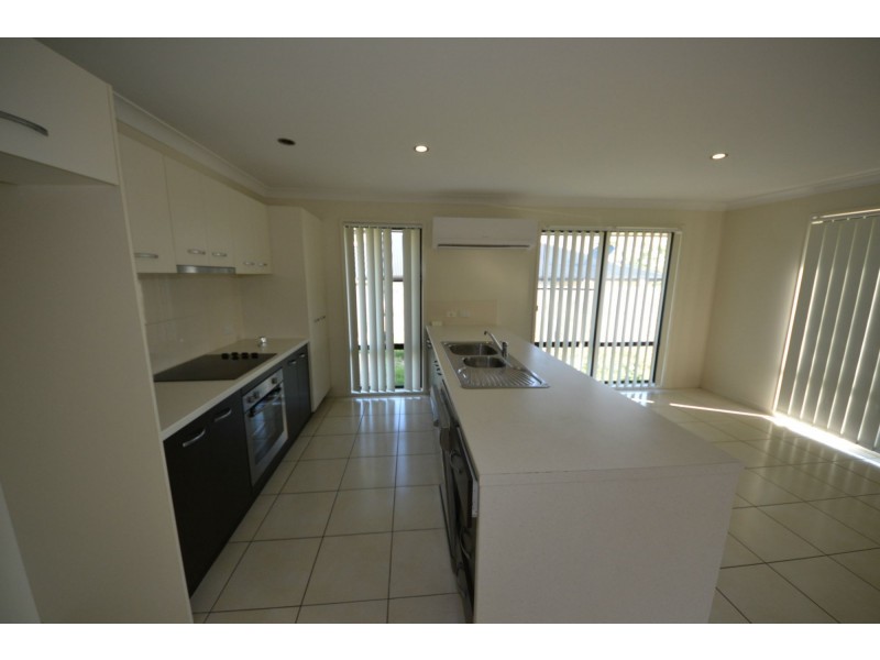38 Govind Crescent, Gracemere QLD 4702