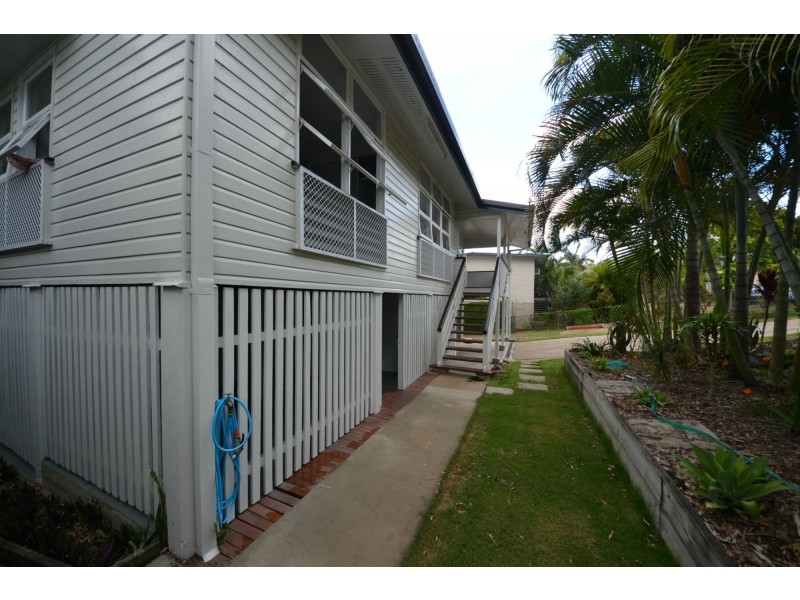 351 Philp Avenue, Frenchville QLD 4701