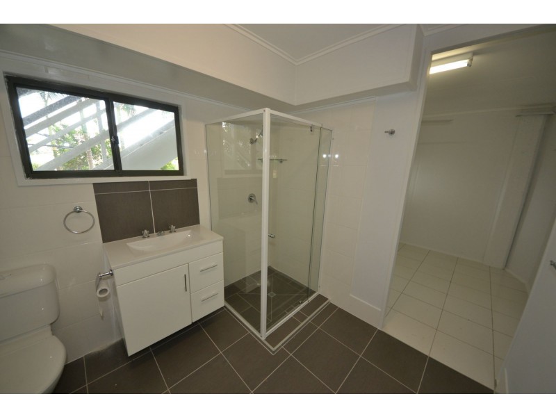 351 Philp Avenue, Frenchville QLD 4701