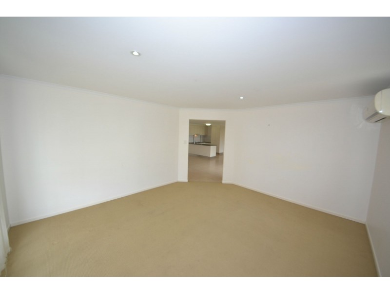 8 Koolamarra Drive, Gracemere QLD 4702