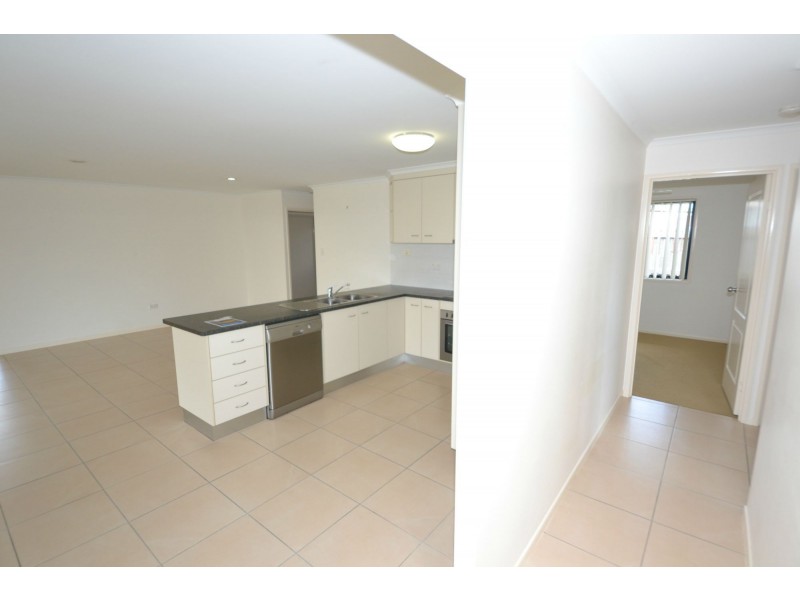 8 Koolamarra Drive, Gracemere QLD 4702