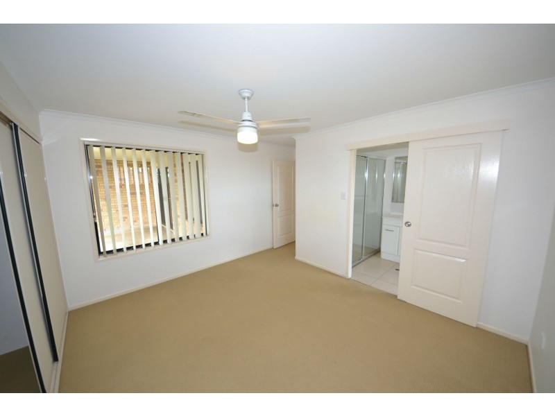 8 Koolamarra Drive, Gracemere QLD 4702