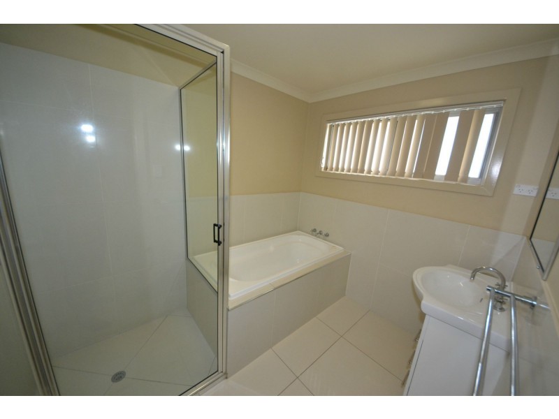 37 Lillypilly Avenue, Gracemere QLD 4702