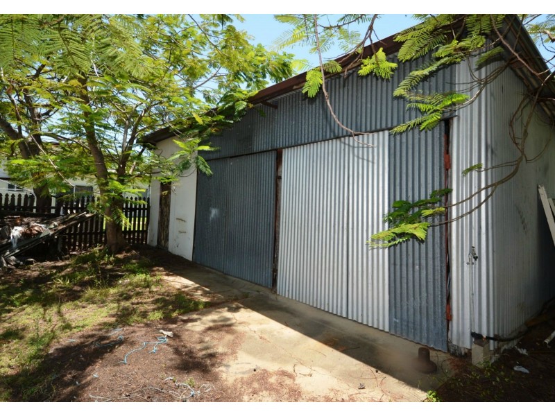 17 Barry Street, Gracemere QLD 4702