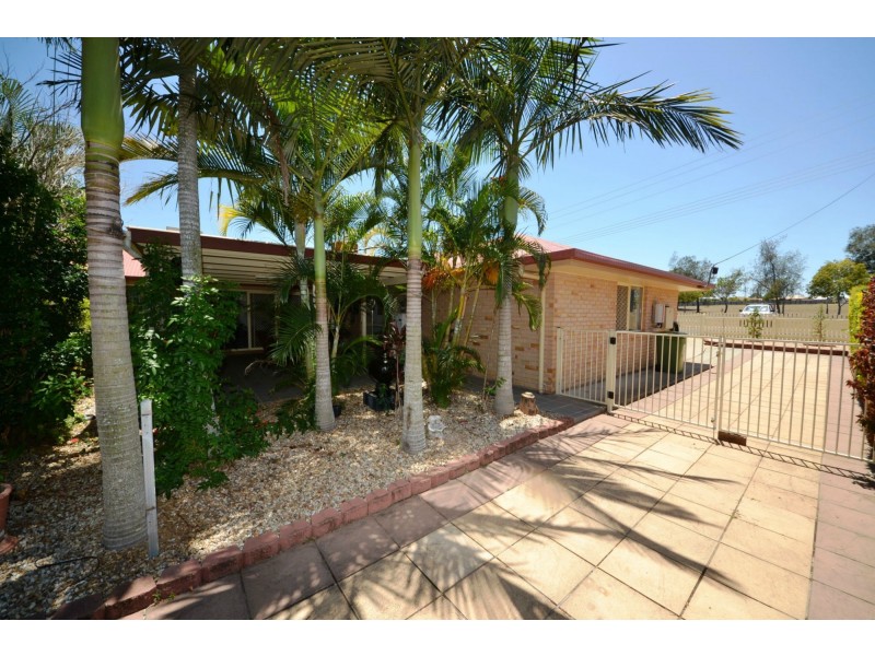 27 Johnson Road, Gracemere QLD 4702