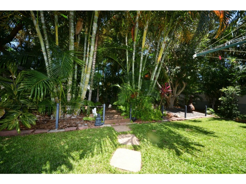 27 Johnson Road, Gracemere QLD 4702